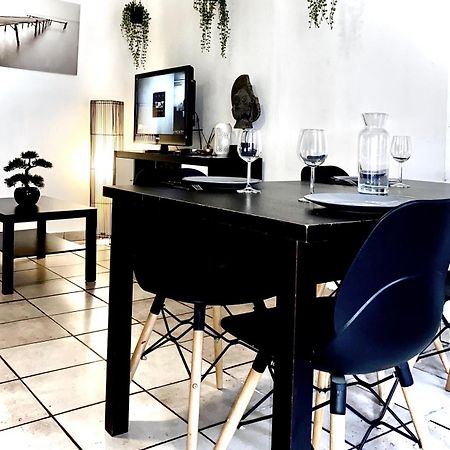 Appartement Calme Au Coeur De La Bastide St-Louis Carcassone Kültér fotó