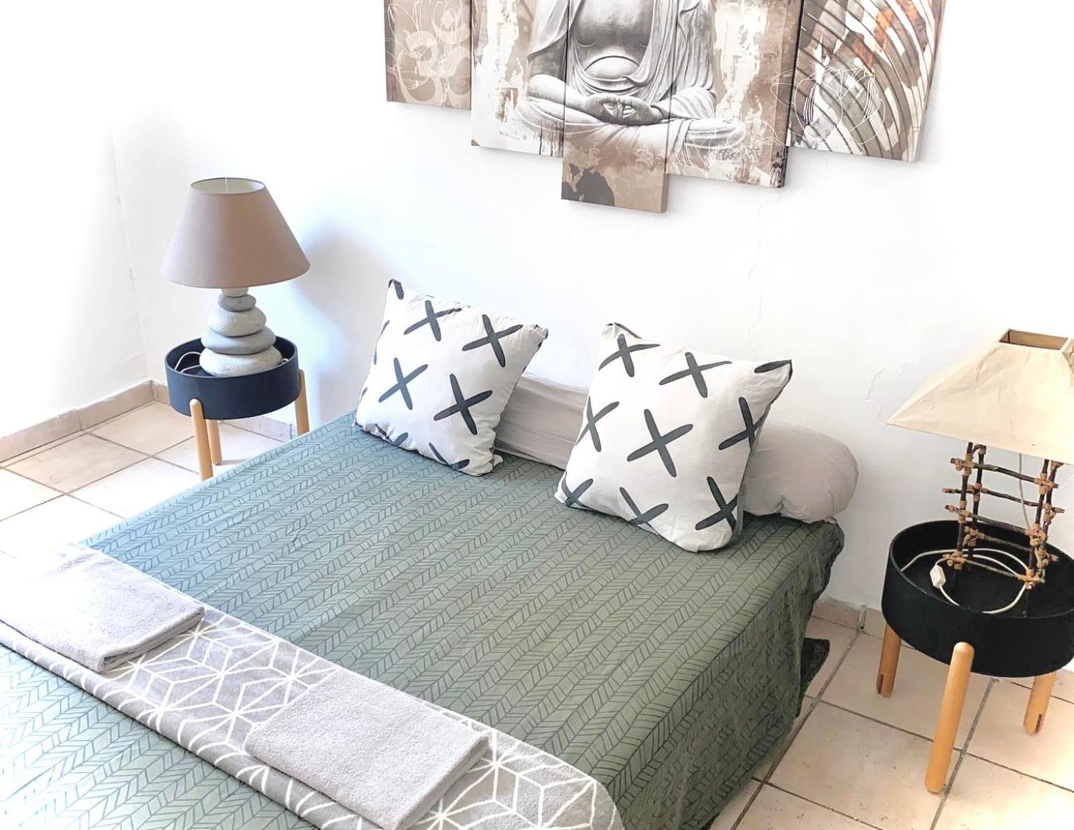 Appartement Calme Au Coeur De La Bastide St-Louis Carcassone Kültér fotó